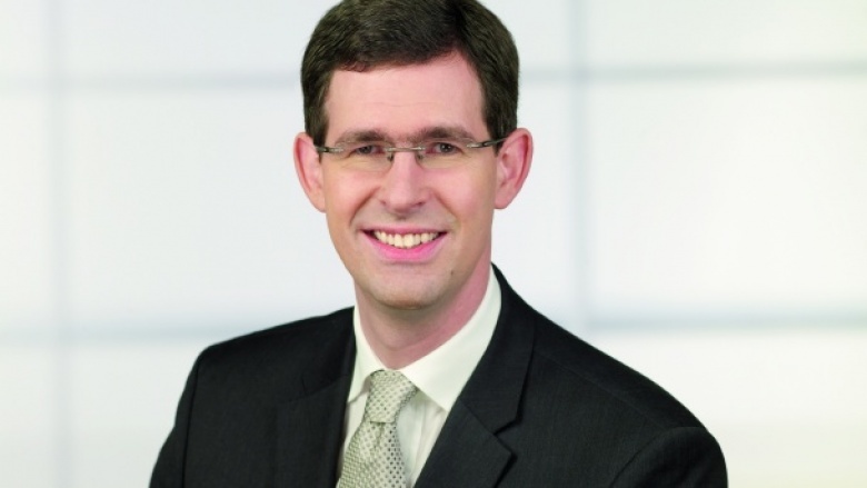 Dr. Jens Petersen